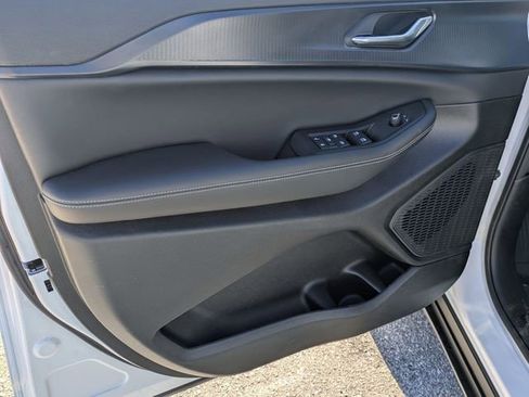 New 2026 Jeep Grand Cherokee Laredo X image 10