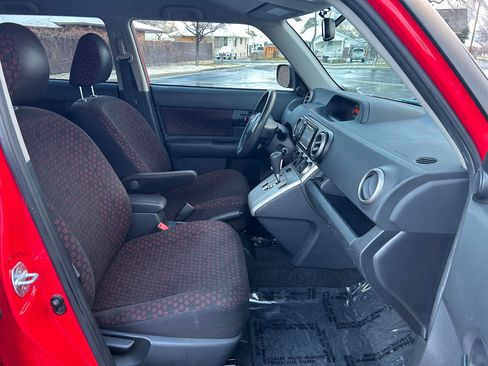 Used 2009 Scion xB image 27