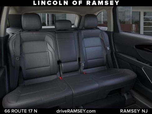 New 2026 Lincoln Nautilus Premier w/ Equipment Group 102A AWD/4WD image 12