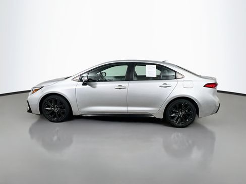 Used 2023 Toyota Corolla SE FWD image 9
