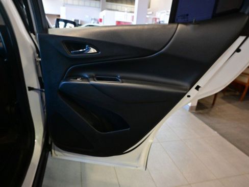 Used 2019 Chevrolet Equinox LT image 24