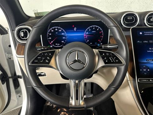 Certified 2026 Mercedes-Benz GLC 300 4MATIC image 26