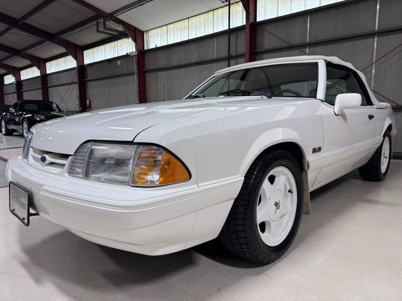 Used 1993 Ford Mustang LX RWD image 24