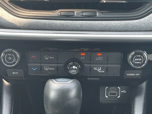 Used 2023 Jeep Compass Latitude AWD/4WD image 27
