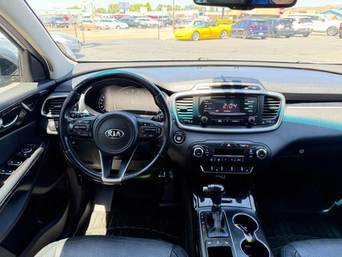 Used 2016 Kia Sorento EX w/ EX Premium Package AWD/4WD image 23