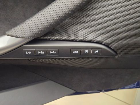 Used 2024 Ferrari 296 GTS image 33