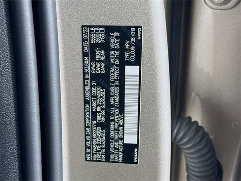 Certified 2024 Volvo XC40 Recharge Plus w/ Protection Package Premier image 33