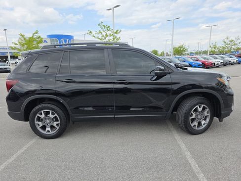 Certified 2023 Honda Passport TrailSport image 21