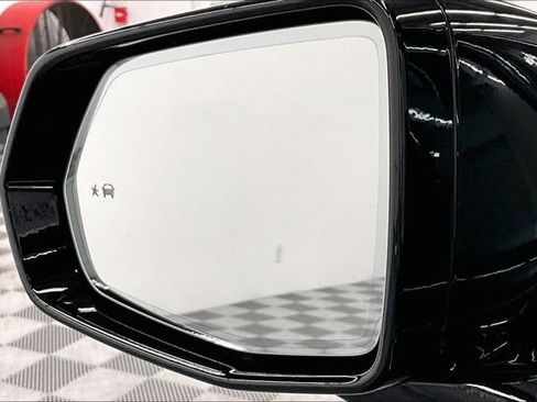 Used 2024 Cadillac XT6 Sport w/ Technology Package image 40