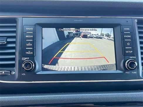Used 2021 Kia Sedona EX image 13