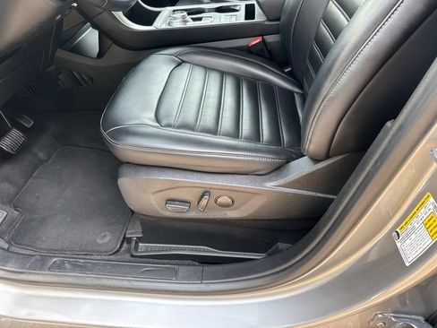 Used 2024 Ford Edge SEL AWD/4WD image 17