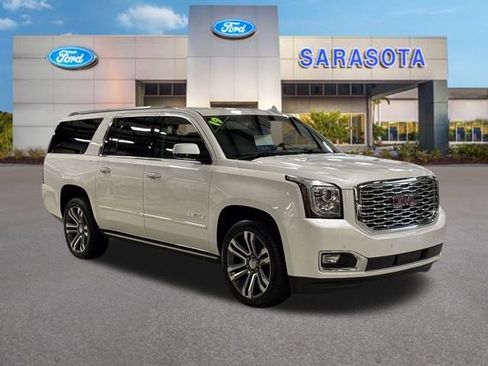 Used 2019 GMC Yukon XL Denali w/ Denali Ultimate Package image 1