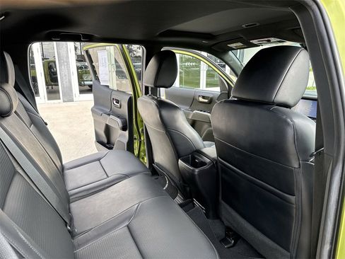 Used 2023 Toyota Tacoma TRD Sport image 34