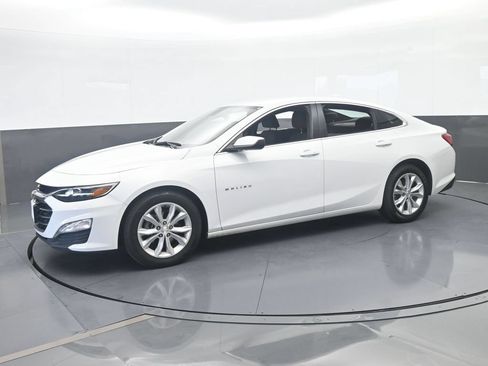 Used 2024 Chevrolet Malibu LT FWD image 2