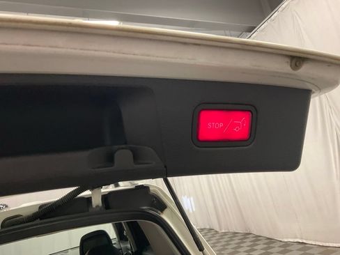 Used 2015 Mercedes-Benz GLK 350 4MATIC image 26