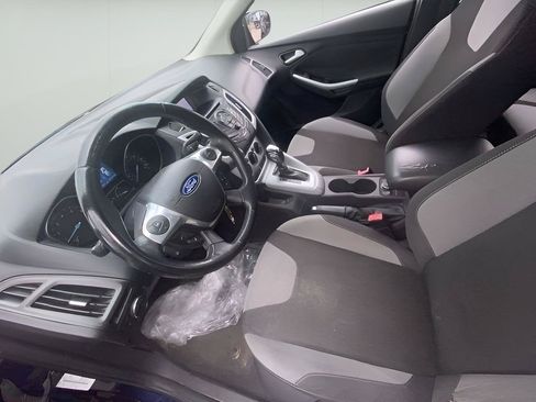Used 2012 Ford Focus SE FWD image 23