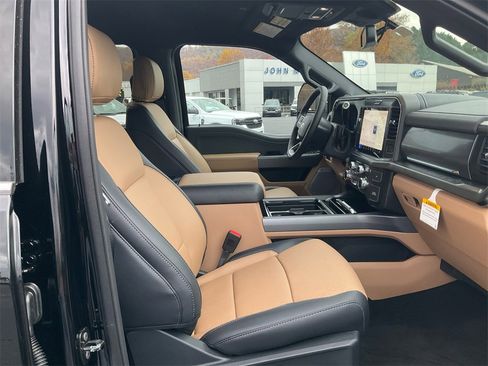 New 2026 Ford F250 Lariat w/ Chrome Package image 12