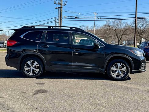 Certified 2022 Subaru Ascent Premium w/ Convenience Package image 2