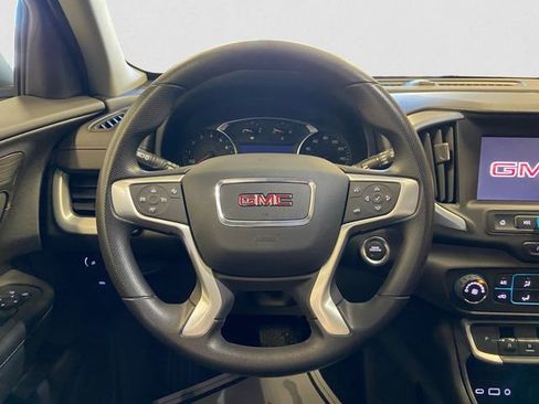 Used 2024 GMC Terrain SLE image 13