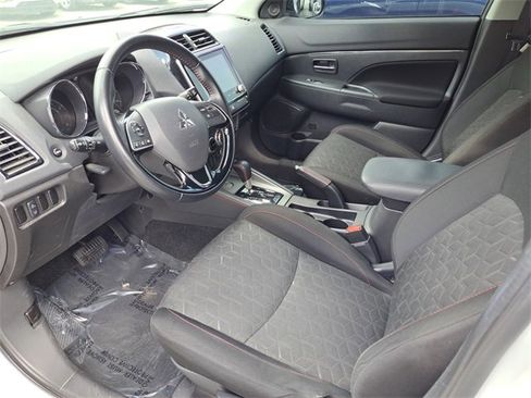 Used 2022 Mitsubishi Outlander Sport LE image 11