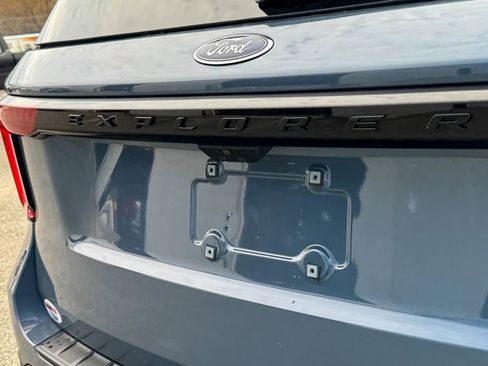 Certified 2025 Ford Explorer ST AWD/4WD image 21
