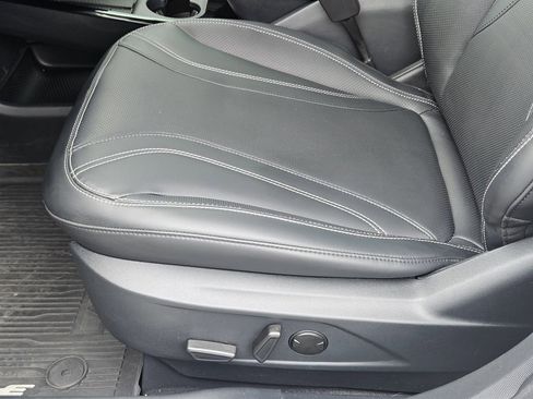 Used 2021 Ford Mustang Mach-E Premium image 18