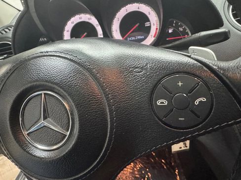 Used 2009 Mercedes-Benz SL 550 image 26