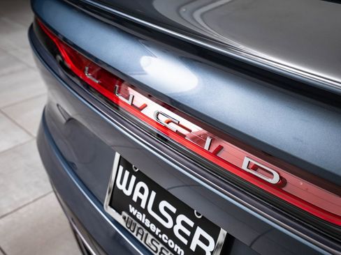 Used 2024 Lucid Air Pure RWD image 17