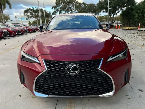Certified 2025 Lexus IS 300 300 image 2