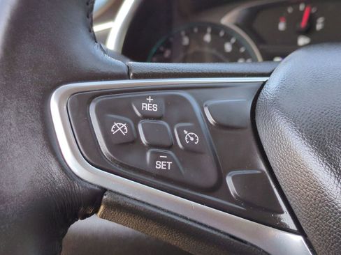 Used 2018 Chevrolet Malibu LT w/ Redline Edition image 29