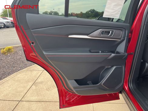New 2025 Ford Explorer ST-Line image 34