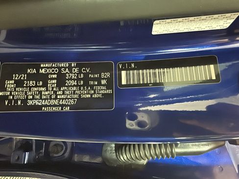 Used 2022 Kia Forte LXS FWD image 11