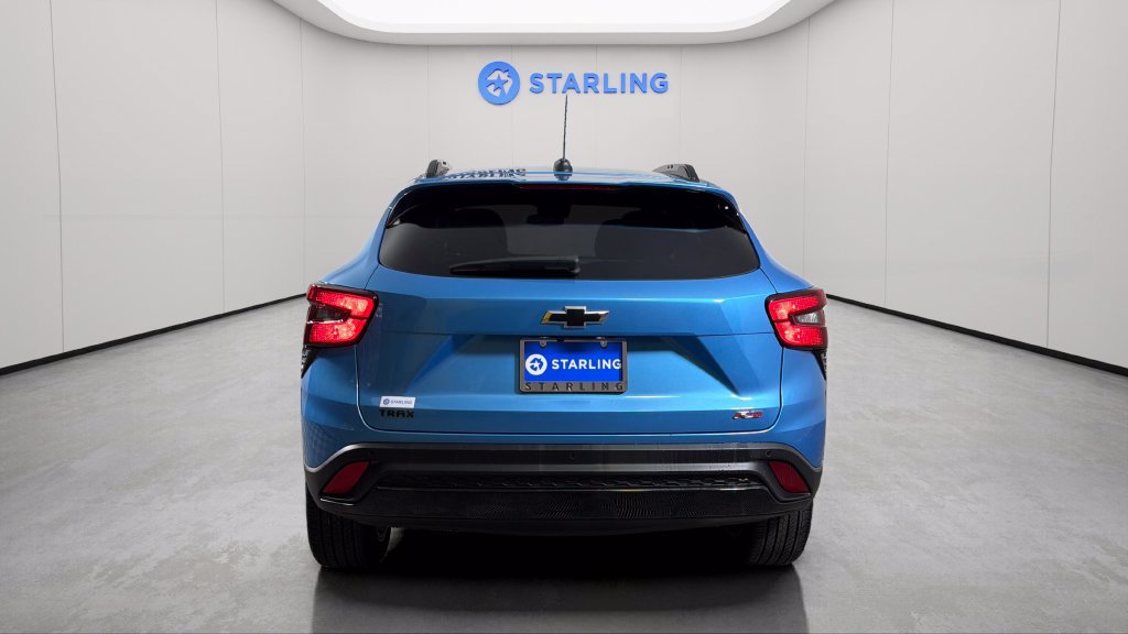Certified 2025 Chevrolet Trax RS w/ Driver Confidence Package FWD image 7