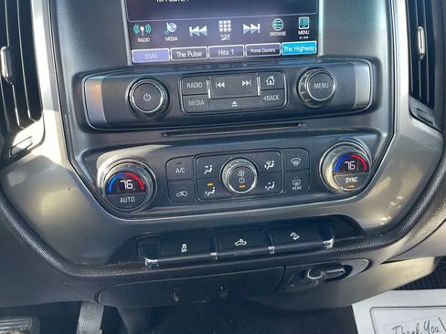 Used 2018 Chevrolet Silverado 2500 LT w/ All Star Edition image 27