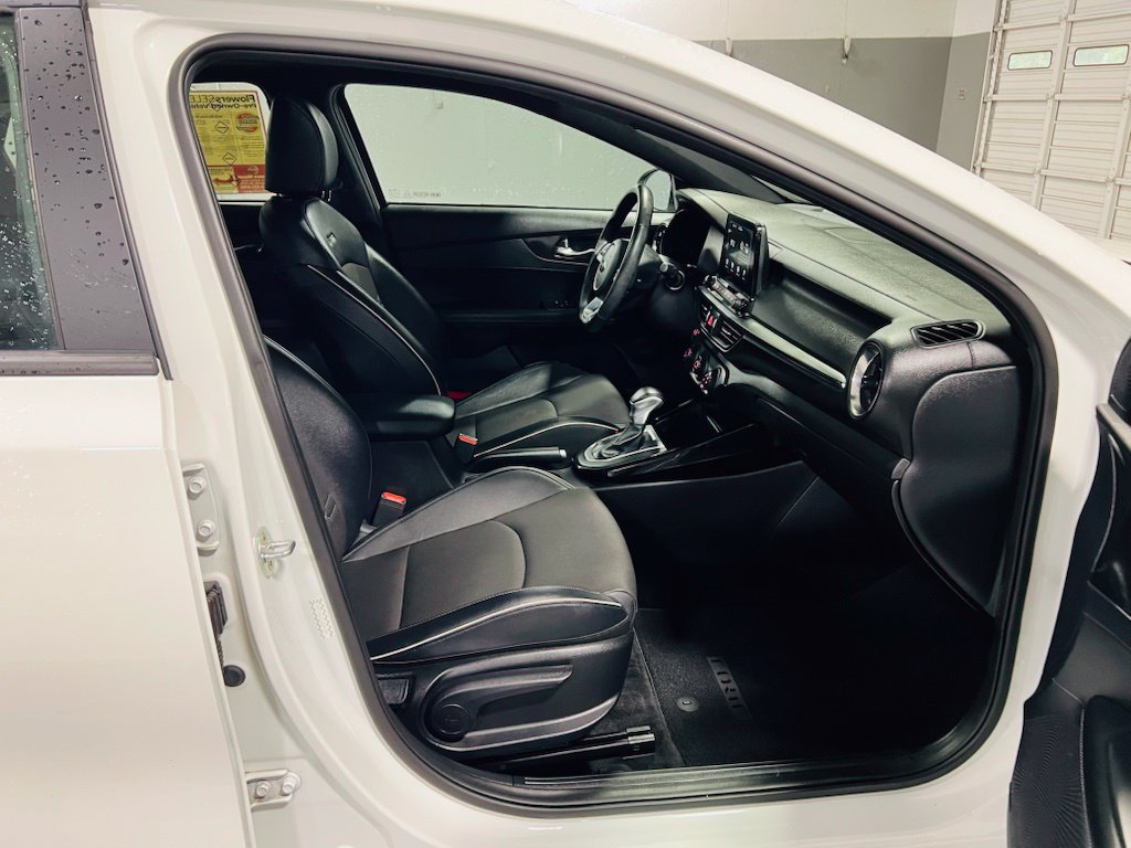 Used 2020 Kia Forte GT-Line w/ GT-Line Premium Package FWD image 29