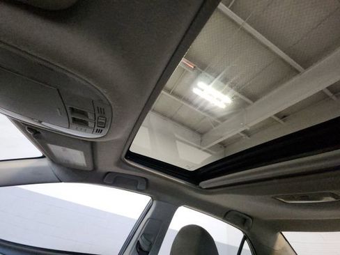 Used 2013 Toyota Corolla L FWD image 25