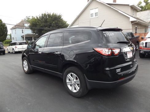 Used 2014 Chevrolet Traverse LT image 10