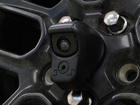 Used 2021 Jeep Wrangler Unlimited Rubicon w/ Dual Top Group AWD/4WD image 83