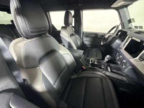 New 2025 Ford Bronco Outer Banks image 13