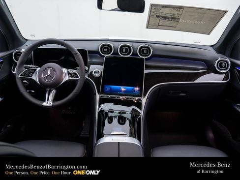 New 2026 Mercedes-Benz GLC 300 4MATIC image 11