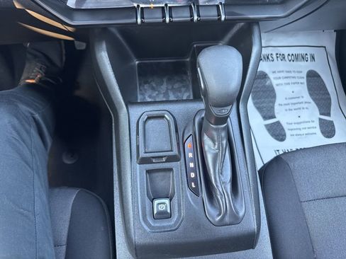 Used 2024 Chevrolet Colorado W/T image 15