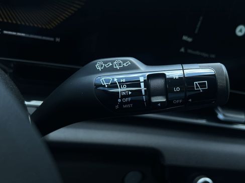 New 2026 Kia Carnival EX FWD image 27