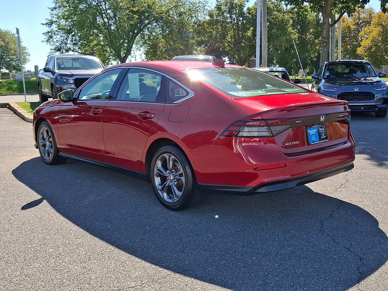 Used 2024 Honda Accord EX image 4