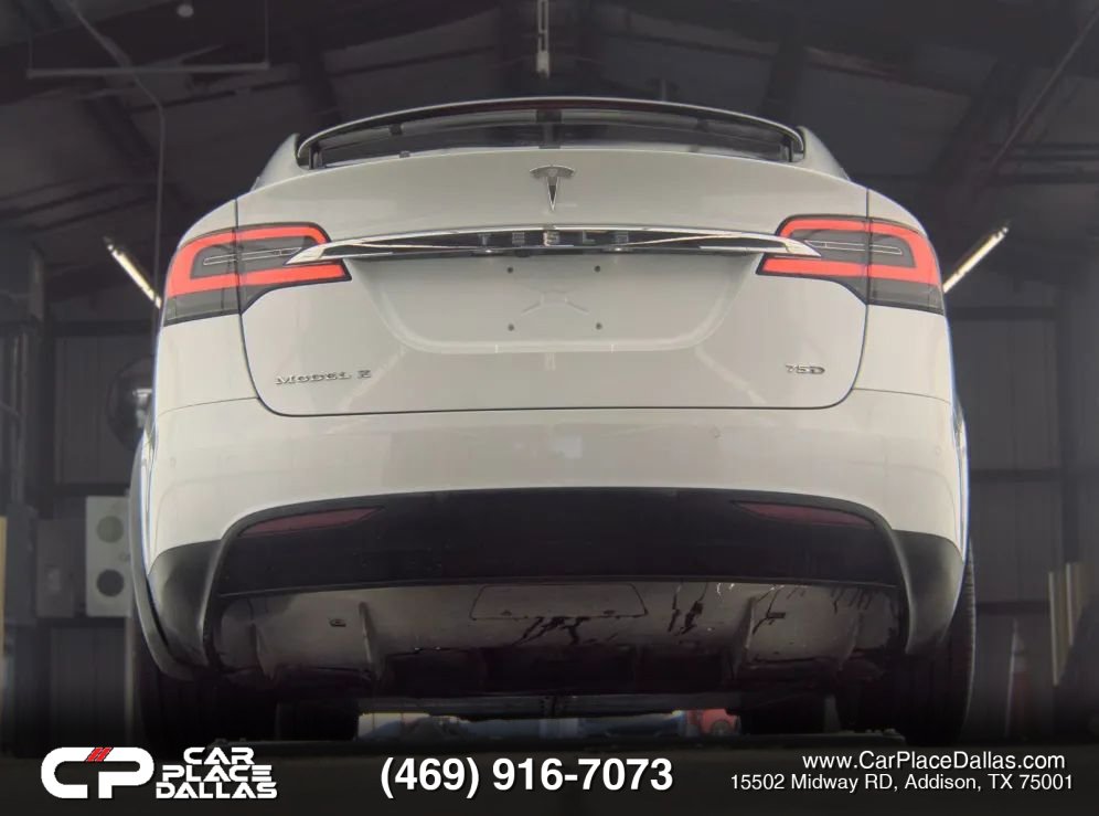 Used 2018 Tesla Model X 75D AWD/4WD image 5