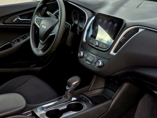 Used 2022 Chevrolet Malibu LS FWD image 36