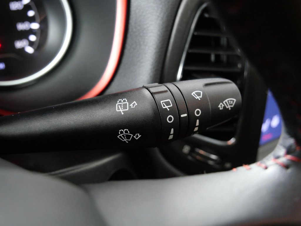 Used 2019 Jeep Compass Trailhawk w/ Leather Interior Group AWD/4WD image 27
