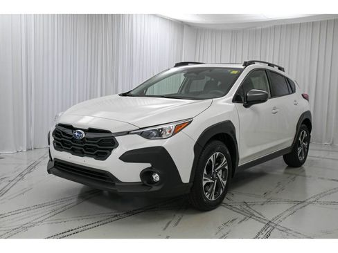 New 2025 Subaru Crosstrek 2.0i Premium image 4