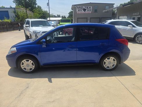 Used 2011 Nissan Versa 1.8 S w/ PWR Plus Pkg FWD image 4