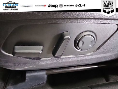 Used 2023 Kia Sorento S w/ Panoramic Sunroof Package AWD/4WD image 26