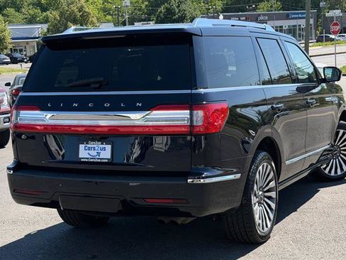 Used 2021 Lincoln Navigator Reserve w/ Luxury Package AWD/4WD image 6